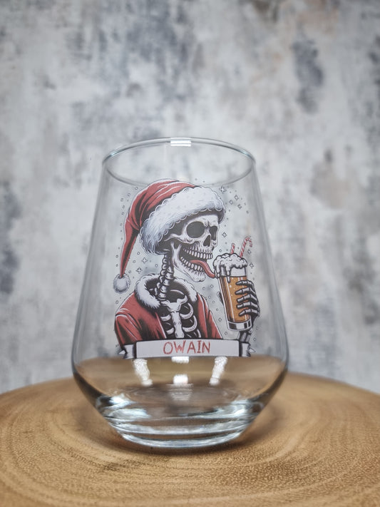 Personalised Skull Santa Beer Glass – Custom Christmas Gift for Beer Lovers First Glass Designs