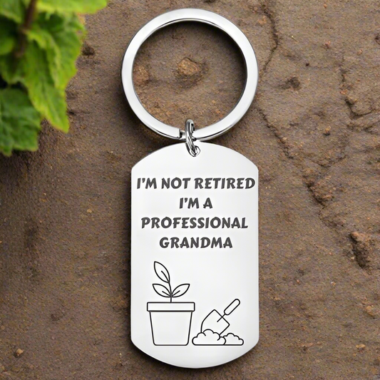 Personalised Engraved Grandad/Grandma Keyring – "I'm Not Retired, I'm a Professional Grandad/Grandma" with Gardening Design First Glass Designs