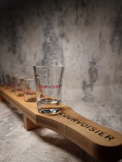 Custom engraved wooden shot paddle with 6 clear shot glasses – personalised party gift set for birthdays, weddings, and entertaining