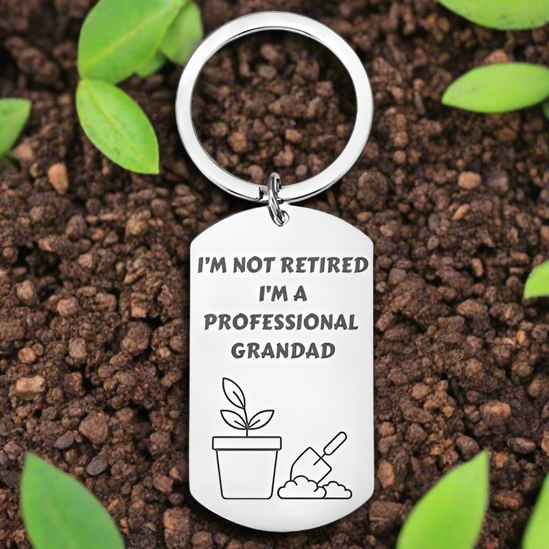 Personalised Engraved Grandad/Grandma Keyring – "I'm Not Retired, I'm a Professional Grandad/Grandma" with Gardening Design FirstGlassDesigns