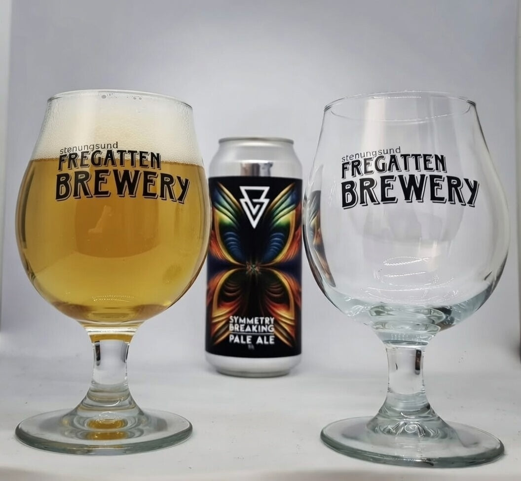 Personalised Stemmed Globe Glassware Collection – Custom Printed & Engraved Globe Glasses