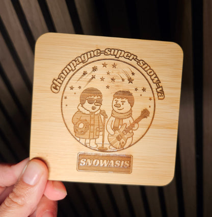 Champagne Super-Snow-Va Snowasis Beer Glass – Funny Oasis-Inspired Christmas Gift, Two Snowmen Liam & Noel Design, Festive Pint Glass for Music Lovers