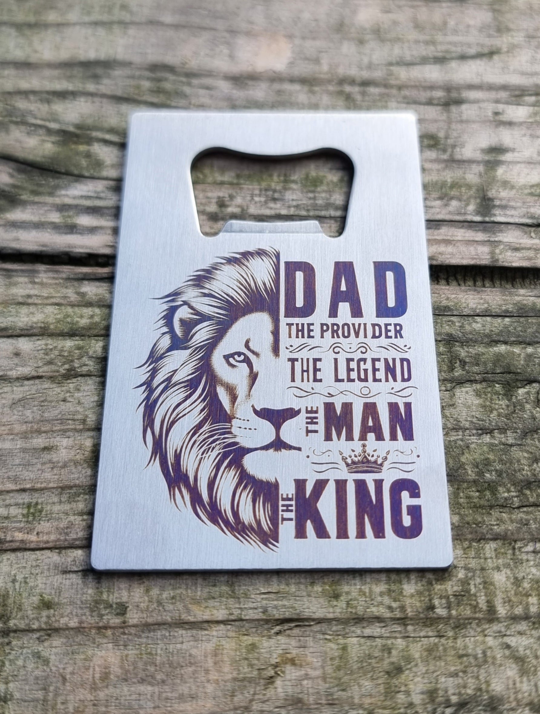 Stainless steel bottle opener with lion design and engraved text “Dad, the provider, the legend, the man, the king” – Father’s Day gift for dads