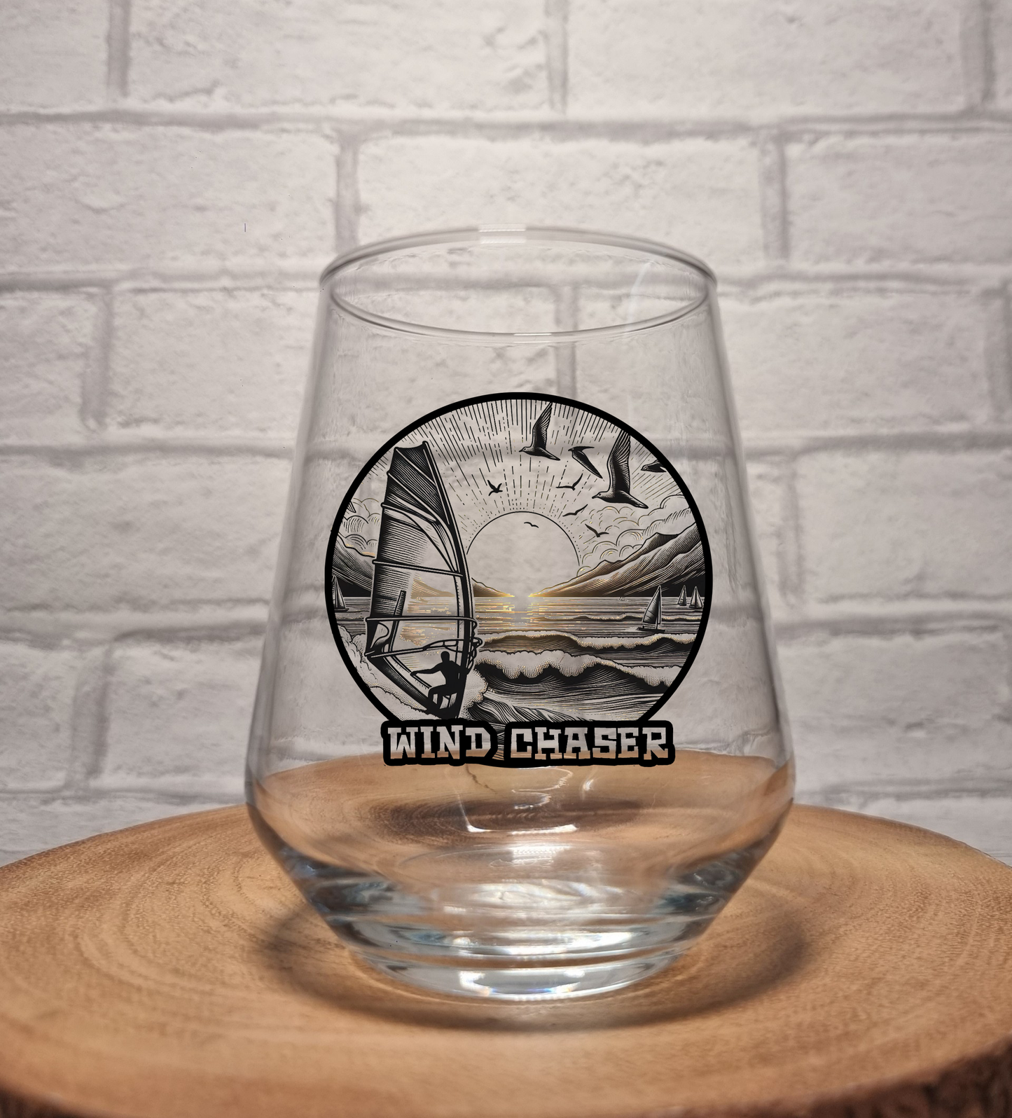 Custom Windsurfing-Themed Glass – Personalised Ink-Printed Design with Name